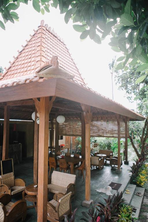 Eat Sleep Skate Hotell Sanur Exteriör bild